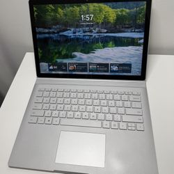 Laptop Microsoft Surface Book 3 i7  GTX 1650 4Gb