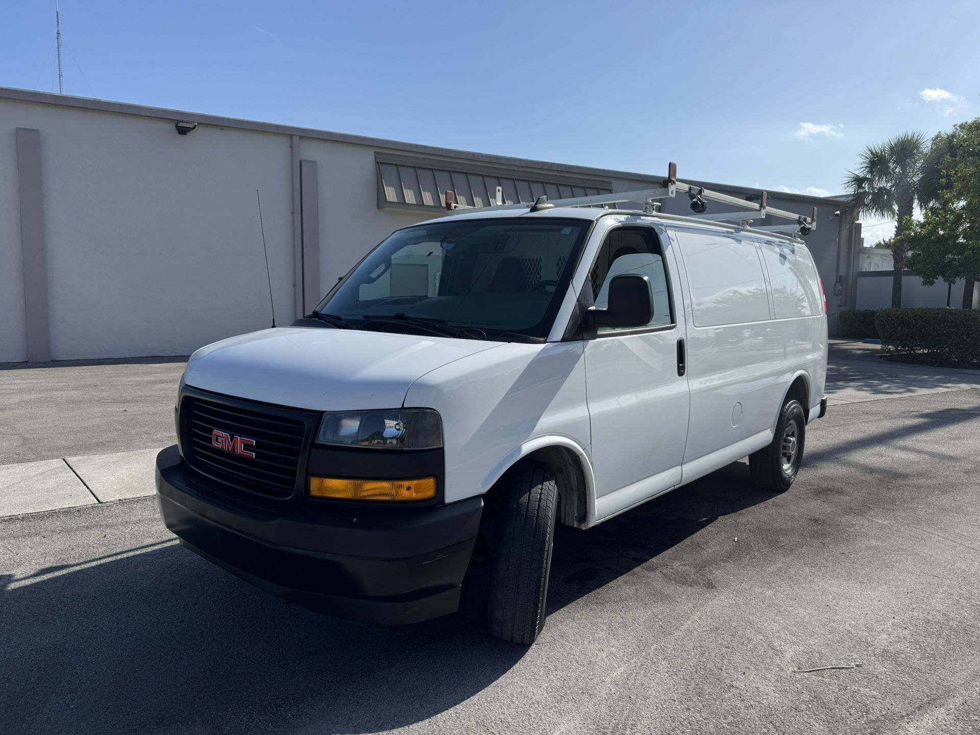 2020 GMC Savanna 2500