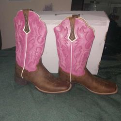 Brand New Arait Boots 