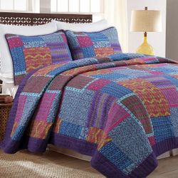 New King Size Quilt Set