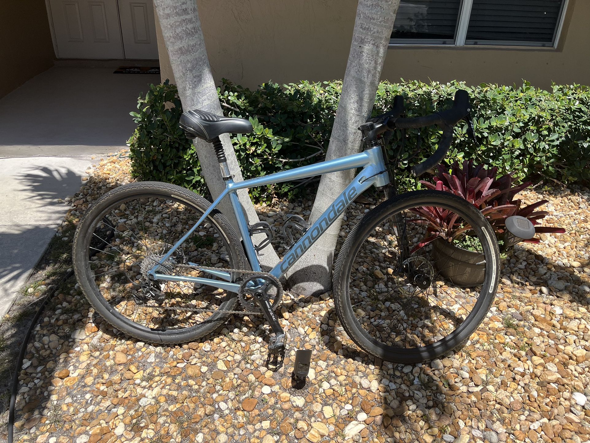 Cannondale slate Lefty Gravel Bike