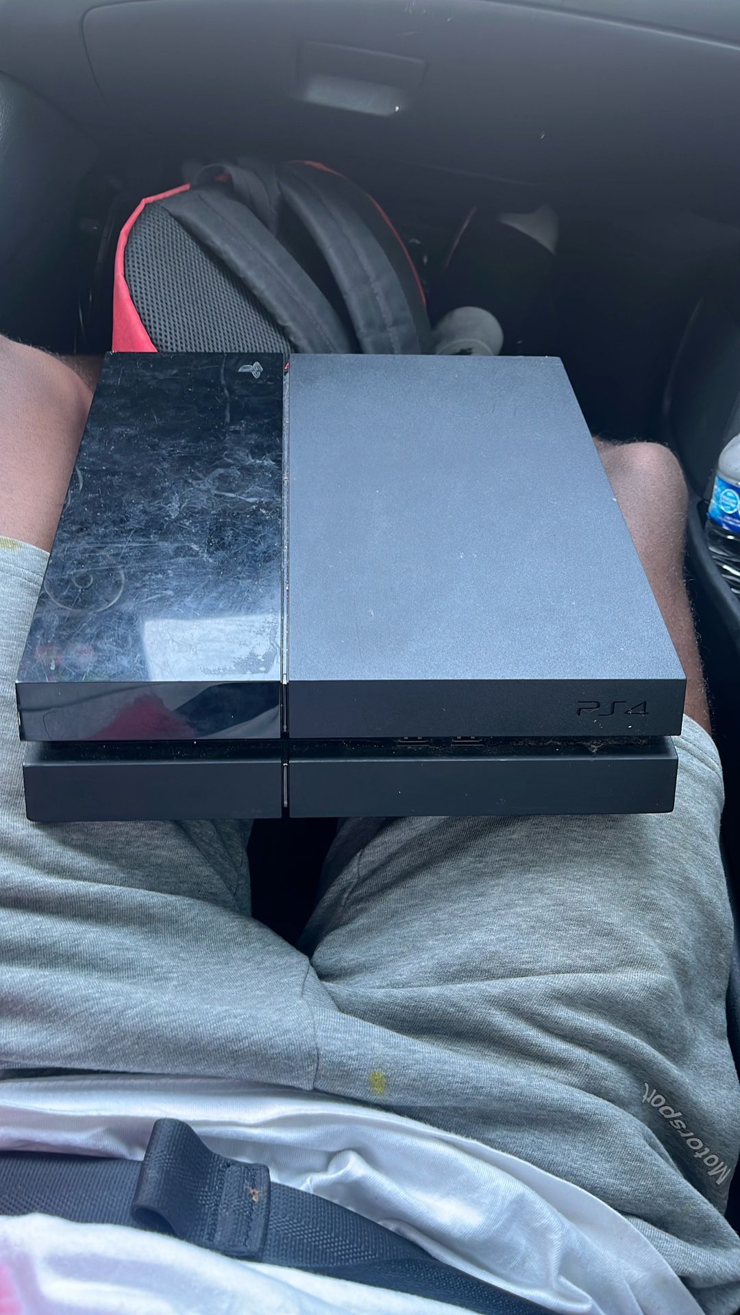 PS4 Great Condition No Shorts