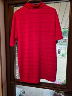 NIKE GOLF SHIRT ( MENS MED)