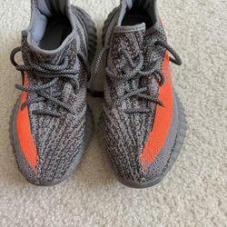 yeezy shoes size 7