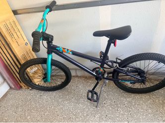 Boy’s Bike