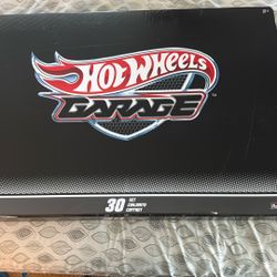 Hot wheels Garage Collaectable Set