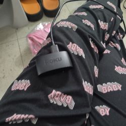 Roku Box With HDMI Cord 
