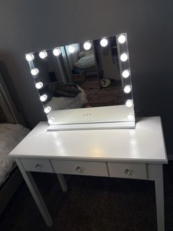 Makeup Vanity Desk