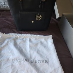 Michael Kors Shoulder Bag