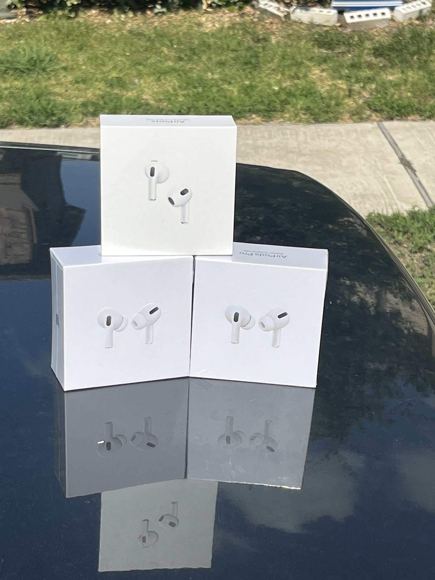 Apple AirPods Pros 2nd Gen