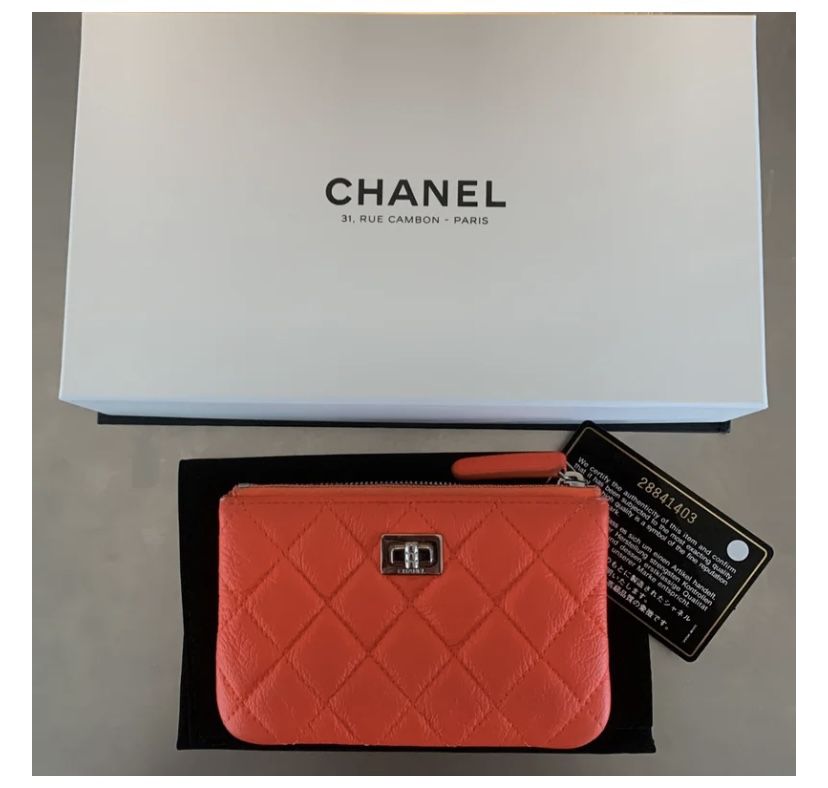 Chanel Classic Zipped Coin Purse Black Caviar Leather In Gold Hardware for  Sale in Newport Beach, CA - OfferUp