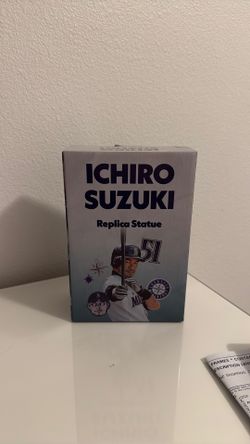 Ichiro Suzuki Replica Statue