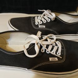 Men's Black Off The Wall Vans Size 11 And 1/2