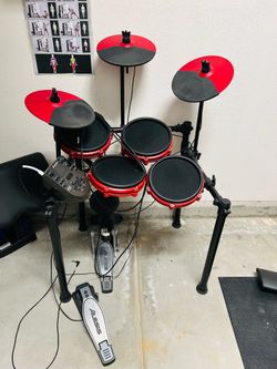 Alesis Nitro Max 8-Piece Electronic Drum set