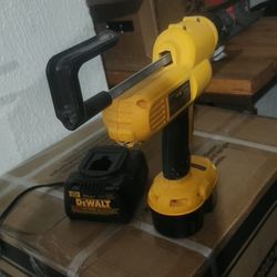 Dewalt