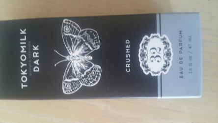 Tokyo milk dark 32 perfume