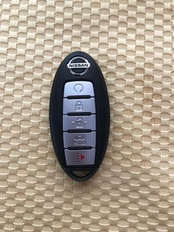 2015 Nissan Altima special edition key