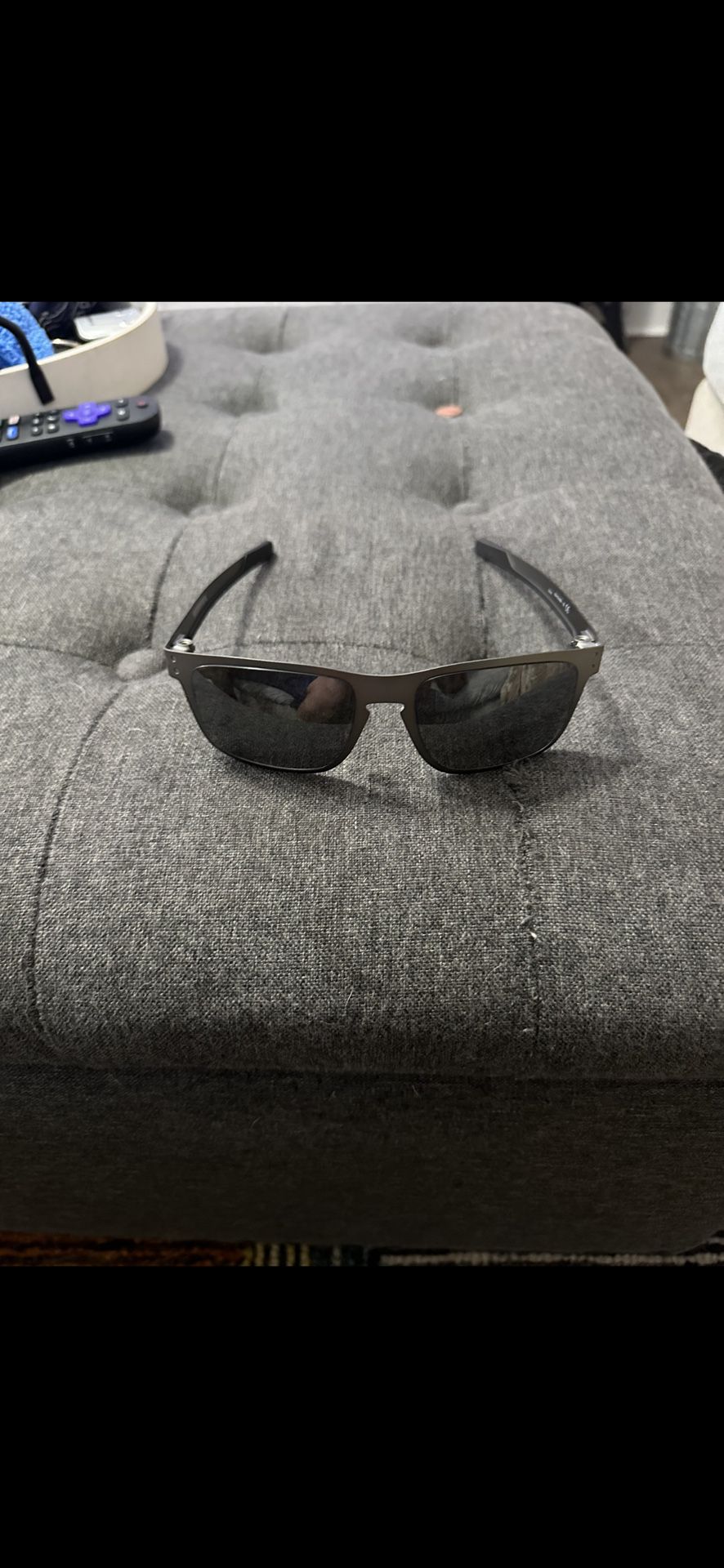 Oakley Men’s Metal Sunglasses
