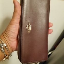 Mint Lether Brown Coach Pet Smoke Free Wallet 