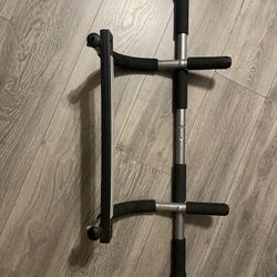 Iron Gym Pull Up Bar