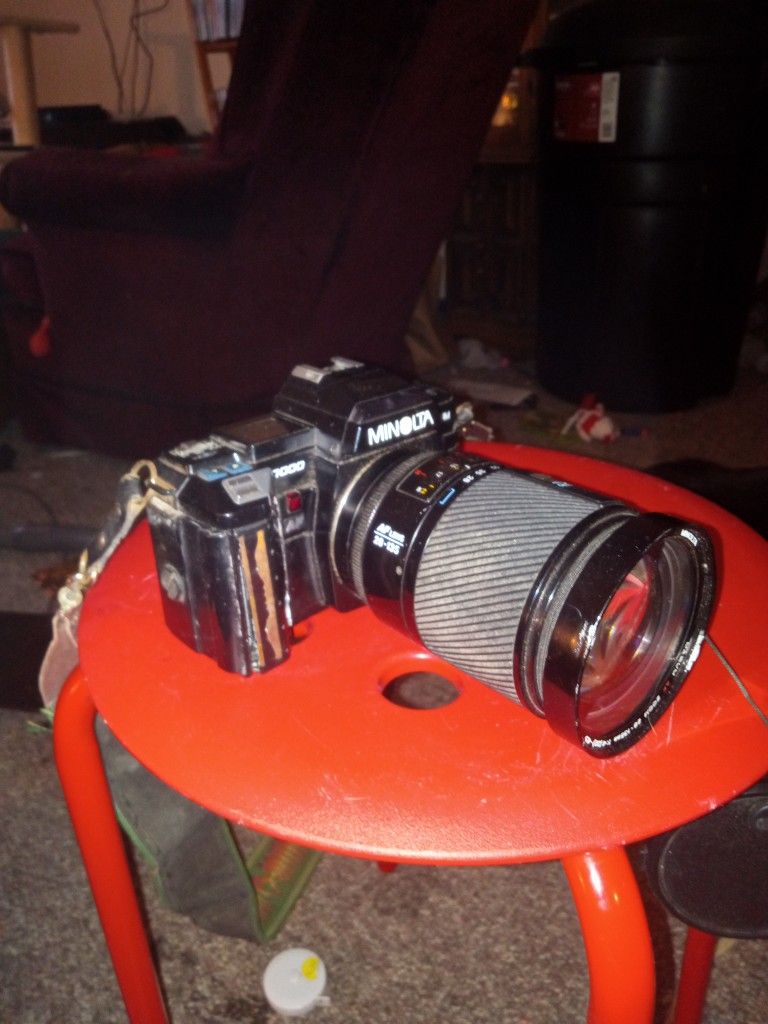 Minolta Maxxum 7000 Camera 