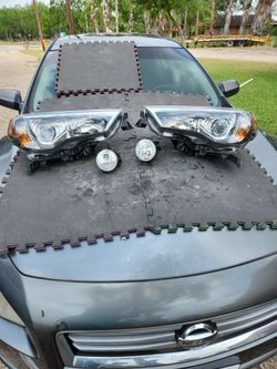 2020 4 Runner Headlights 