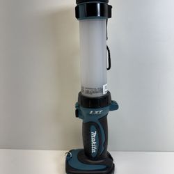 Brand New Makita 18V LXT Lithium-Ion Cordless LED Lantern/Flashlight (Tool Only)