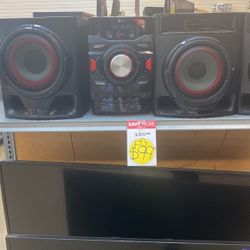 LG Stereo System $80 Today !!!!  Great Sound 📻