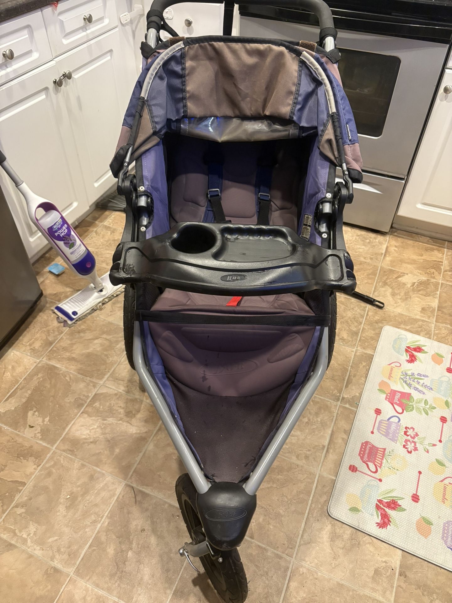 Bob Revolution SE Running Stroller
