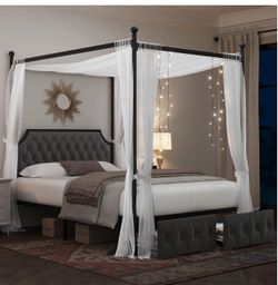 Metal bedframe with headboard, full-size