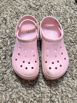 Girl’s pink crocs. Size 2
