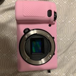 Sony Alpha 6100 and Extras