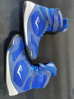 Blue Everlast Size 8