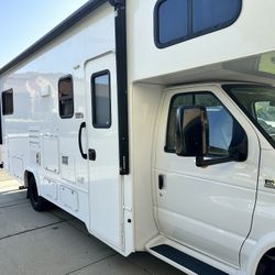2019 Forest River Forester