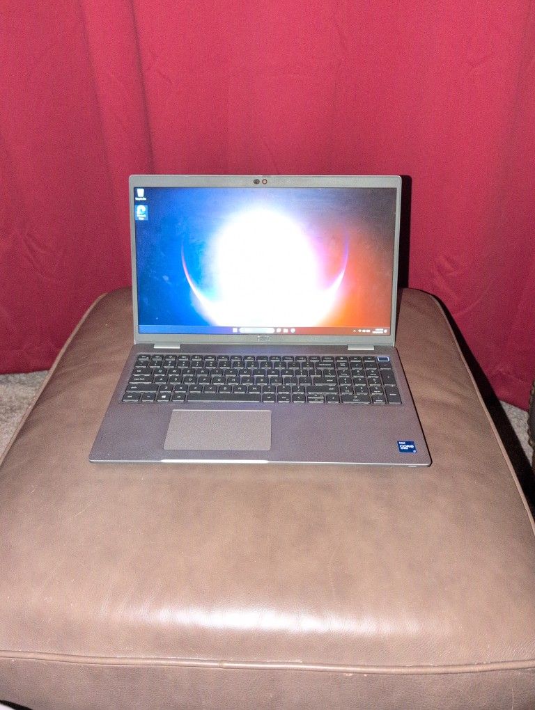 Dell 5520 Touchscreen Laptop