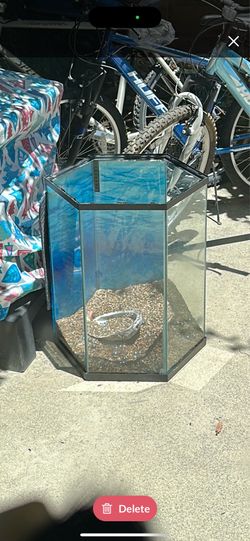 Aquarium pentagon shape 20L