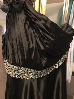 Used black night gown