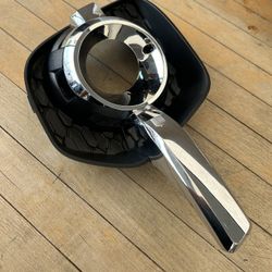 2010-2014 CHEVROLET EQUINOX PASSENGER lamp bezel OEM