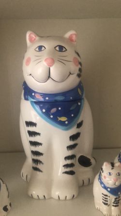 Cookie Jar that Meows