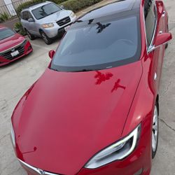 2017 Tesla Model S