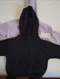 XERSION SIZE 6-6X HOODIES $15 FOR 2