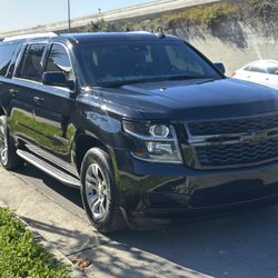 2019 Suburban LT 