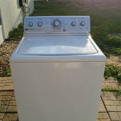 Maytag Washer 