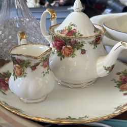 Royal Albert Old Country Roses China