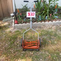 Manual Lawn Mower