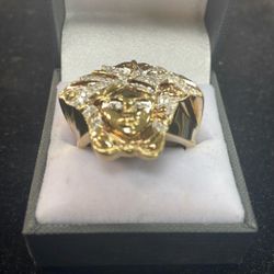 Ring