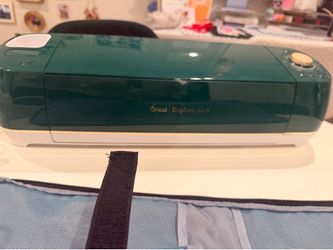 Cricut Explore Air 2 with Carrying Case
