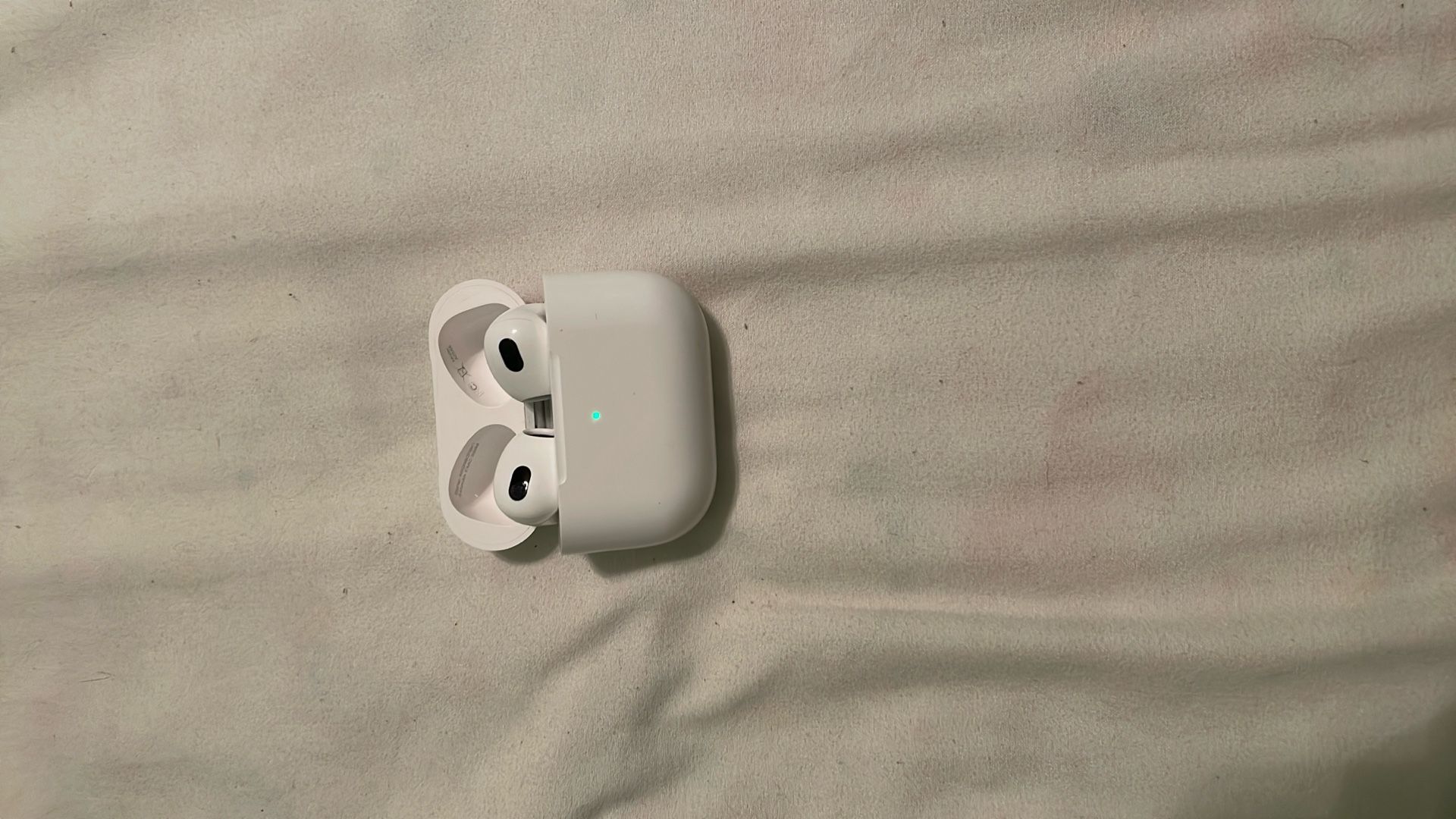 AirPod 4 New
