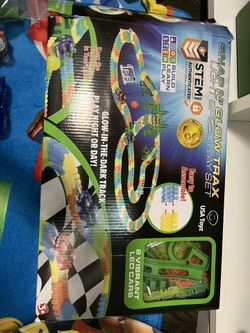 Glow In The Dark Snap And Go Race Track