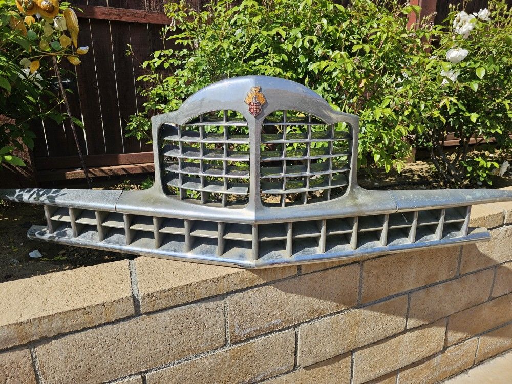 Original 1948 To 1950 Packard Front Grill Complete Rare
